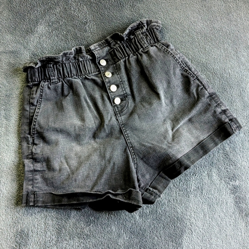 🌼Black Denim Shorts, Button Up, Women Size Medium